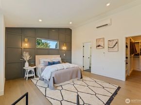 12048 5th Avenue NE, Seattle WA 98125