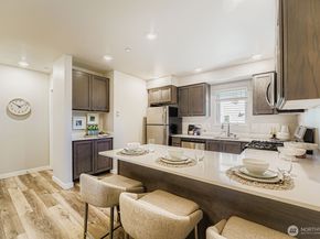 1807 SW 96th Lane, Seattle WA 98106