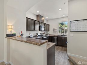 1900 Weaver Road L102, Snohomish WA 98290