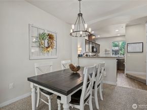 1900 Weaver Road L102, Snohomish WA 98290