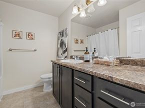 1900 Weaver Road L102, Snohomish WA 98290