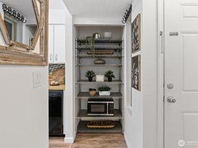 12515 NE 145th Place D121, Kirkland WA 98034