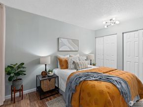 12515 NE 145th Place D121, Kirkland WA 98034