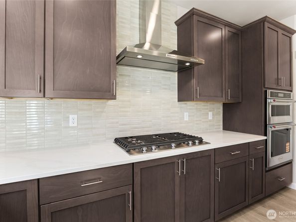 13549 NE 104th Way 48, Kirkland WA 98033