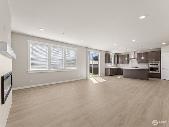 13549 NE 104th Way 48, Kirkland WA 98033