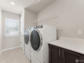 13549 NE 104th Way 48, Kirkland WA 98033