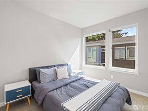 1208 Harrington Avenue NE, Renton WA 98056