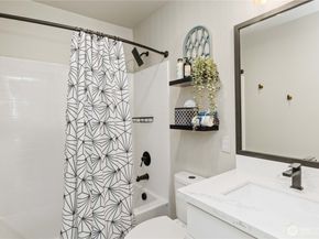 1208 Harrington Avenue NE, Renton WA 98056
