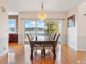 9844 arrowsmith Avenue S, Seattle WA 98118