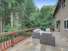 4260 246th Place SE, Sammamish WA 98029