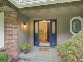 4260 246th Place SE, Sammamish WA 98029