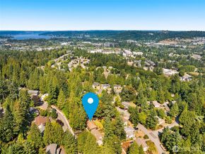820 W Sunset Way, Issaquah WA 98027