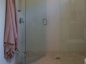 600 Park Avenue NE, Bainbridge Island WA 98110
