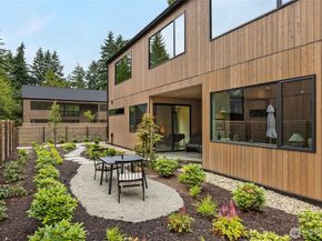600 Park Avenue NE, Bainbridge Island WA 98110