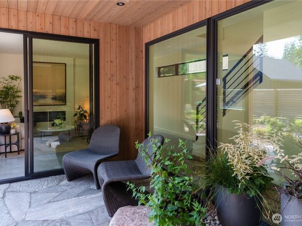 600 Park Avenue NE, Bainbridge Island WA 98110