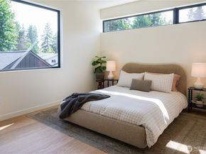 600 Park Avenue NE, Bainbridge Island WA 98110