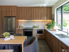600 Park Avenue NE, Bainbridge Island WA 98110