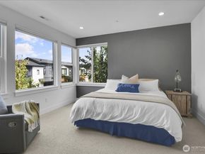 9615 NE 183rd Street D, Bothell WA 98011