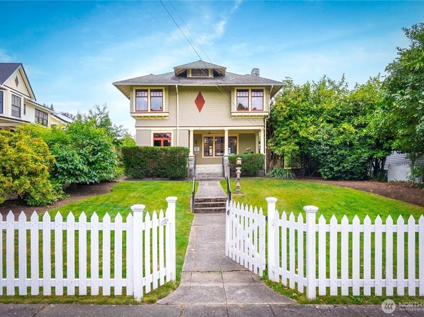 307 Avenue C, Snohomish WA 98290