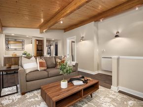9488 Katherine Place NE, Bainbridge Island WA 98110