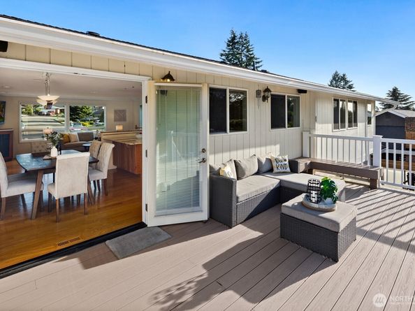 1832 SE 16th Place, Renton WA 98055