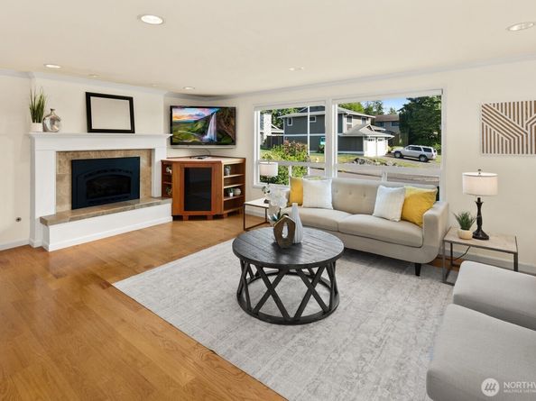 1832 SE 16th Place, Renton WA 98055