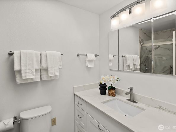 1832 SE 16th Place, Renton WA 98055
