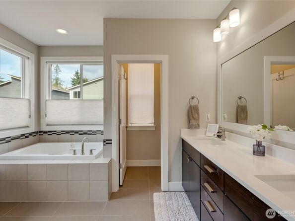 20025 6th Drive SE, Bothell WA 98012