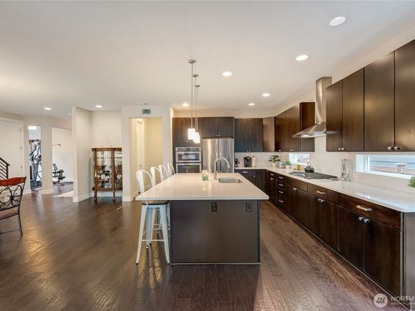 20025 6th Drive SE, Bothell WA 98012