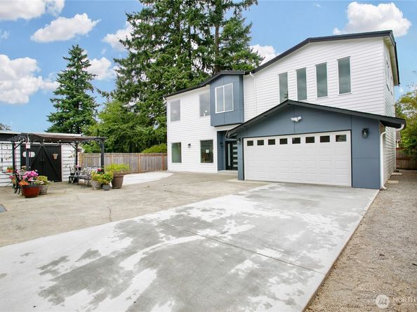 12236 77th Avenue S, Seattle WA 98178