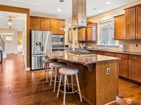 7176 Tobermory Circle SW, Port Orchard WA 98367