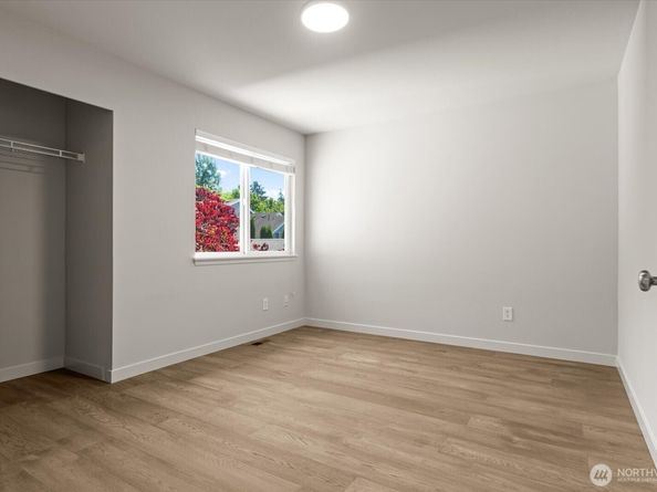 11829 Wilmington Way, Mukilteo WA 98275