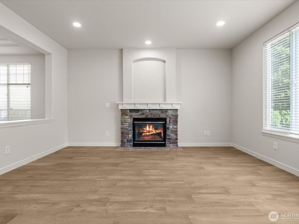 11829 Wilmington Way, Mukilteo WA 98275