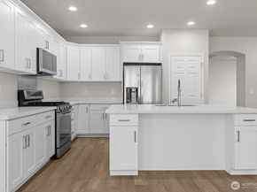 11829 Wilmington Way, Mukilteo WA 98275