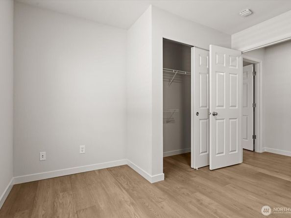 11829 Wilmington Way, Mukilteo WA 98275
