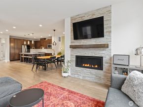 26637 NE Boyd Way 102, Duvall WA 98019