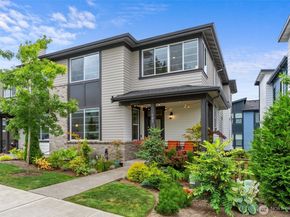 26637 NE Boyd Way 102, Duvall WA 98019