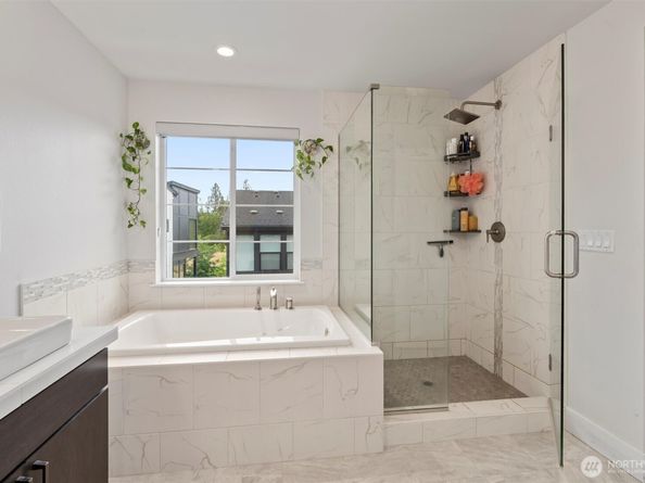 26637 NE Boyd Way 102, Duvall WA 98019