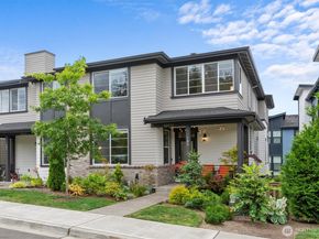 26637 NE Boyd Way 102, Duvall WA 98019