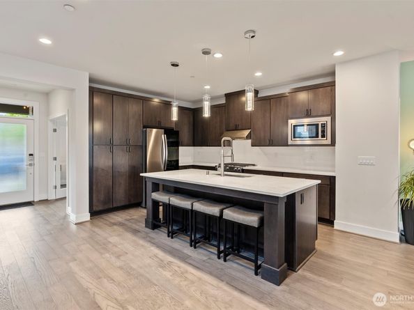 26637 NE Boyd Way 102, Duvall WA 98019