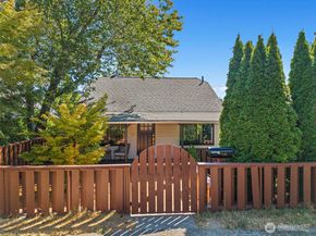 7132 34th Avenue SW, Seattle WA 98126