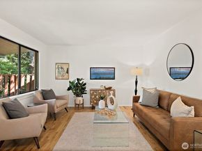 7132 34th Avenue SW, Seattle WA 98126