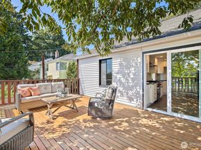7132 34th Avenue SW, Seattle WA 98126