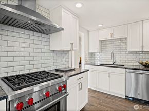 7132 34th Avenue SW, Seattle WA 98126