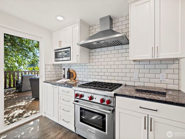 7132 34th Avenue SW, Seattle WA 98126