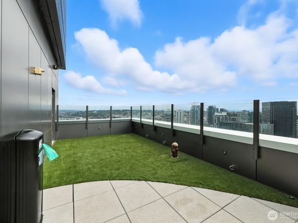 2510 6th Avenue 3502, Seattle WA 98121