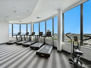 2510 6th Avenue 3502, Seattle WA 98121