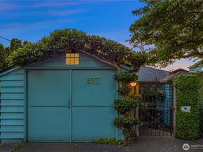 8917 Fauntleroy Way SW, Seattle WA 98136