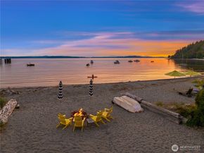 8917 Fauntleroy Way SW, Seattle WA 98136