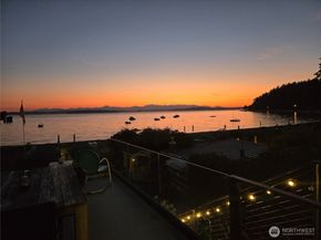 8917 Fauntleroy Way SW, Seattle WA 98136
